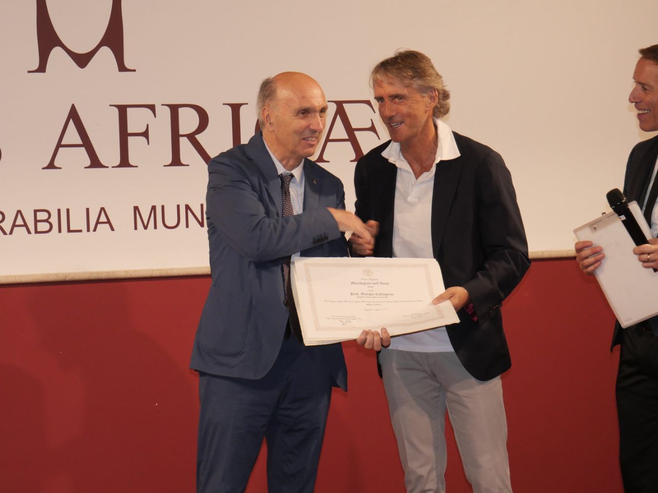 Il Ct della Nazionale Roberto Mancini al Premio Accademia Marchigiani dell’Anno: “Un onore essere qui”
