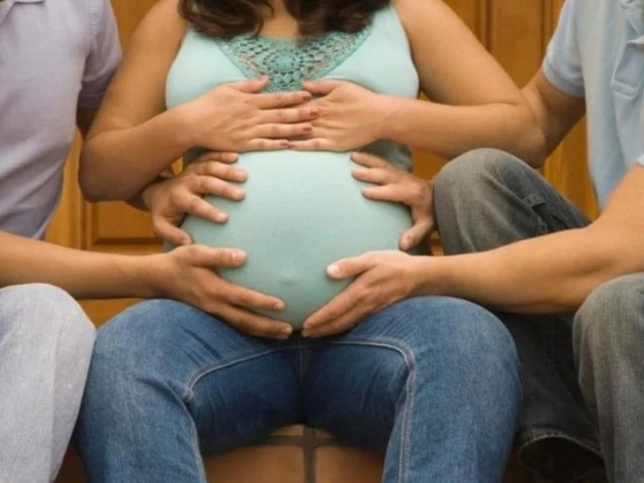 La Camera approva il Ddl di Fratelli d’Italia: maternità surrogata come “reato universale”
