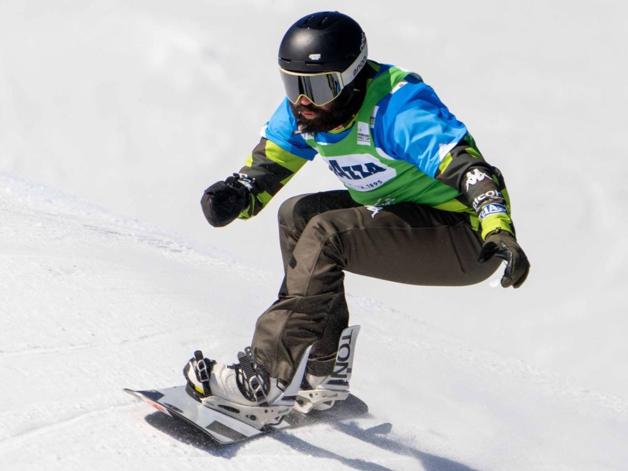 Ad XMasters, lo sport paralimpico sulla neve: lo snowboarder Riccardo Cardani si racconta