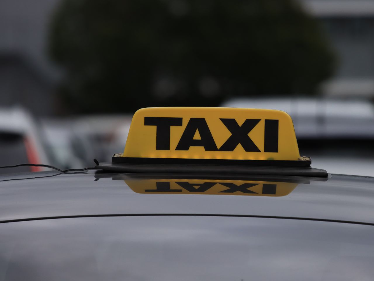 Prende il taxi da Civitanova a Jesi ma non paga, denunciata una donna