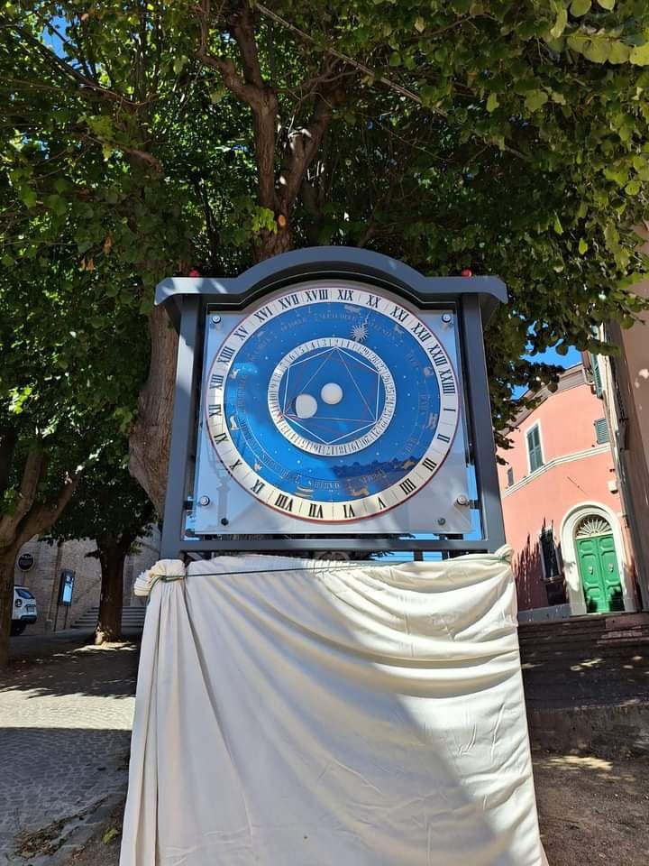 orologio astronomico Montecarotto 