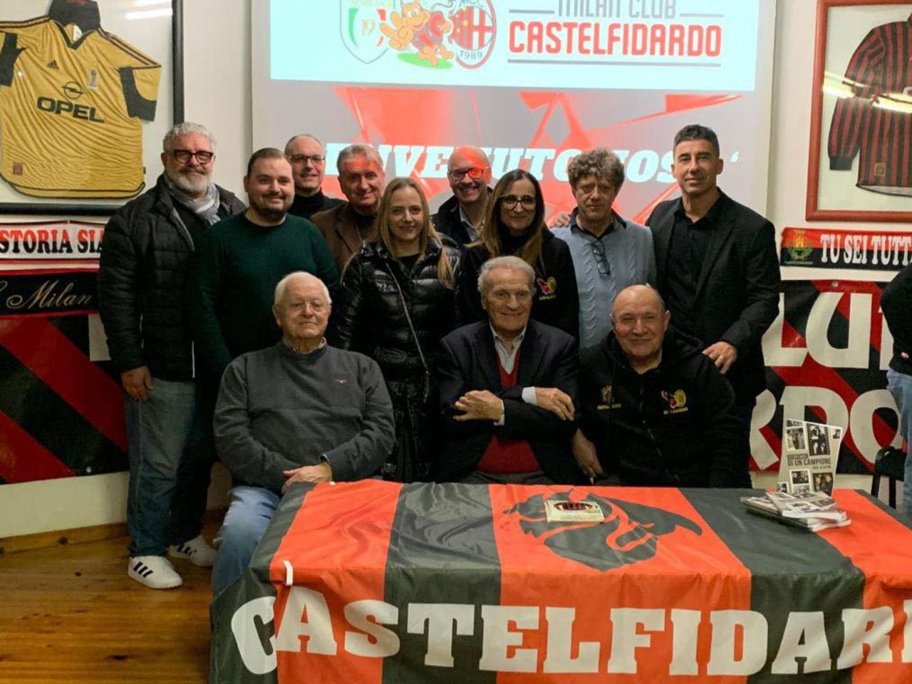José Altafini al Milan Club Castelfidardo venerdì 19 gennaio