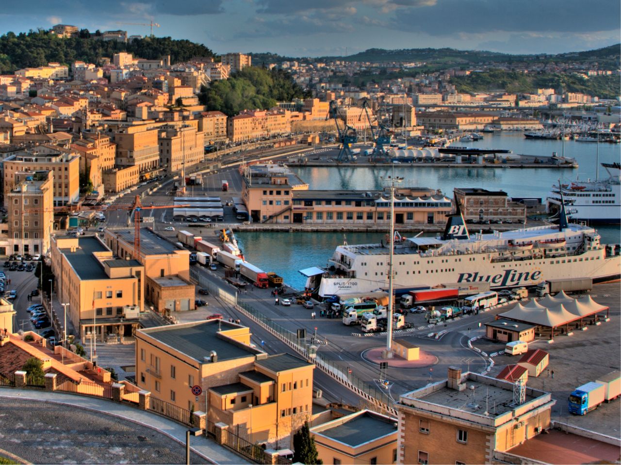 Sindacati su infortuni al porto di Ancona