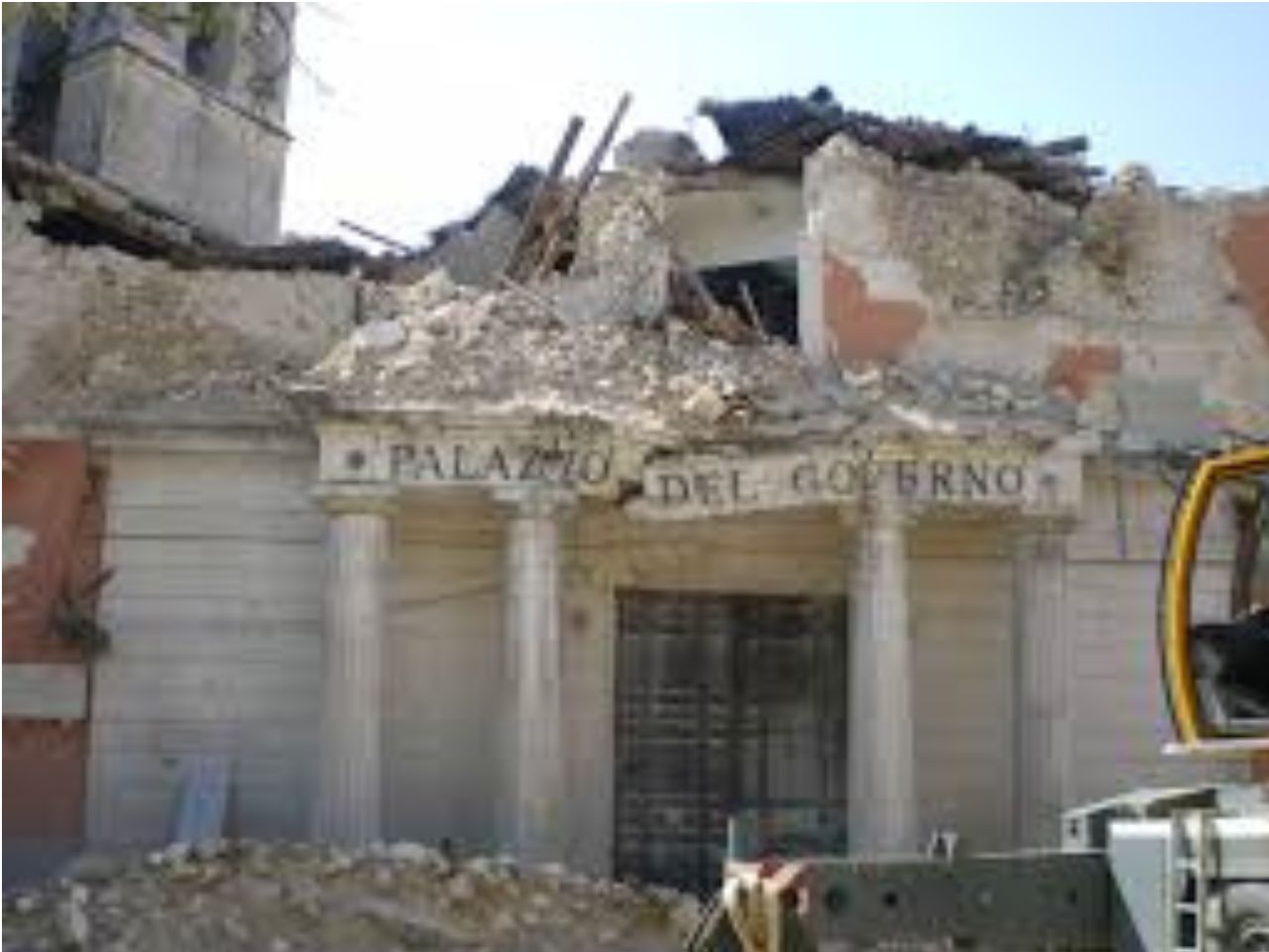 L’Aquila, 15 anni fa il terremoto: una ferita ancora aperta