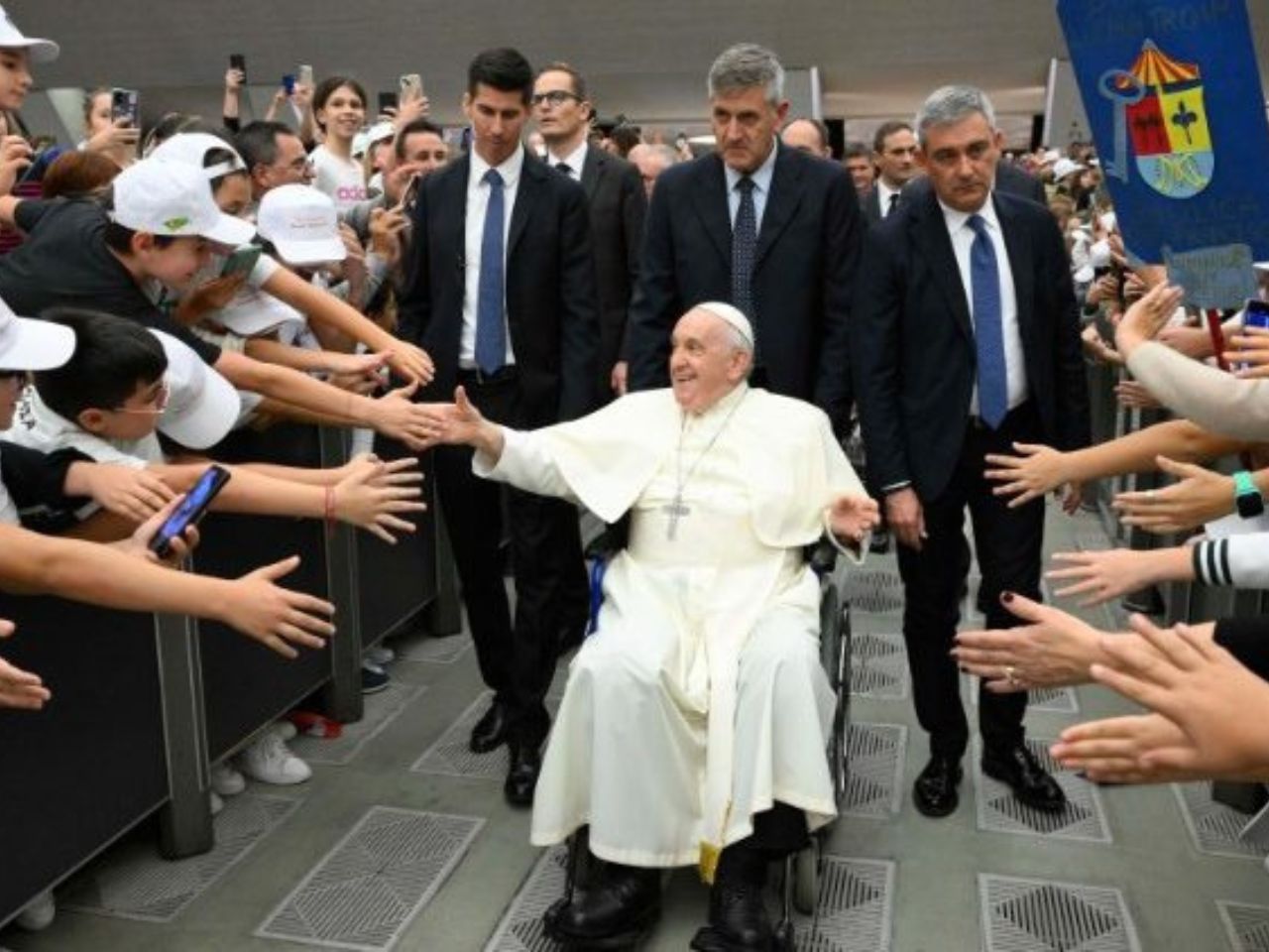 Jesi con Papa Francesco all’incontro delle scuole di pace