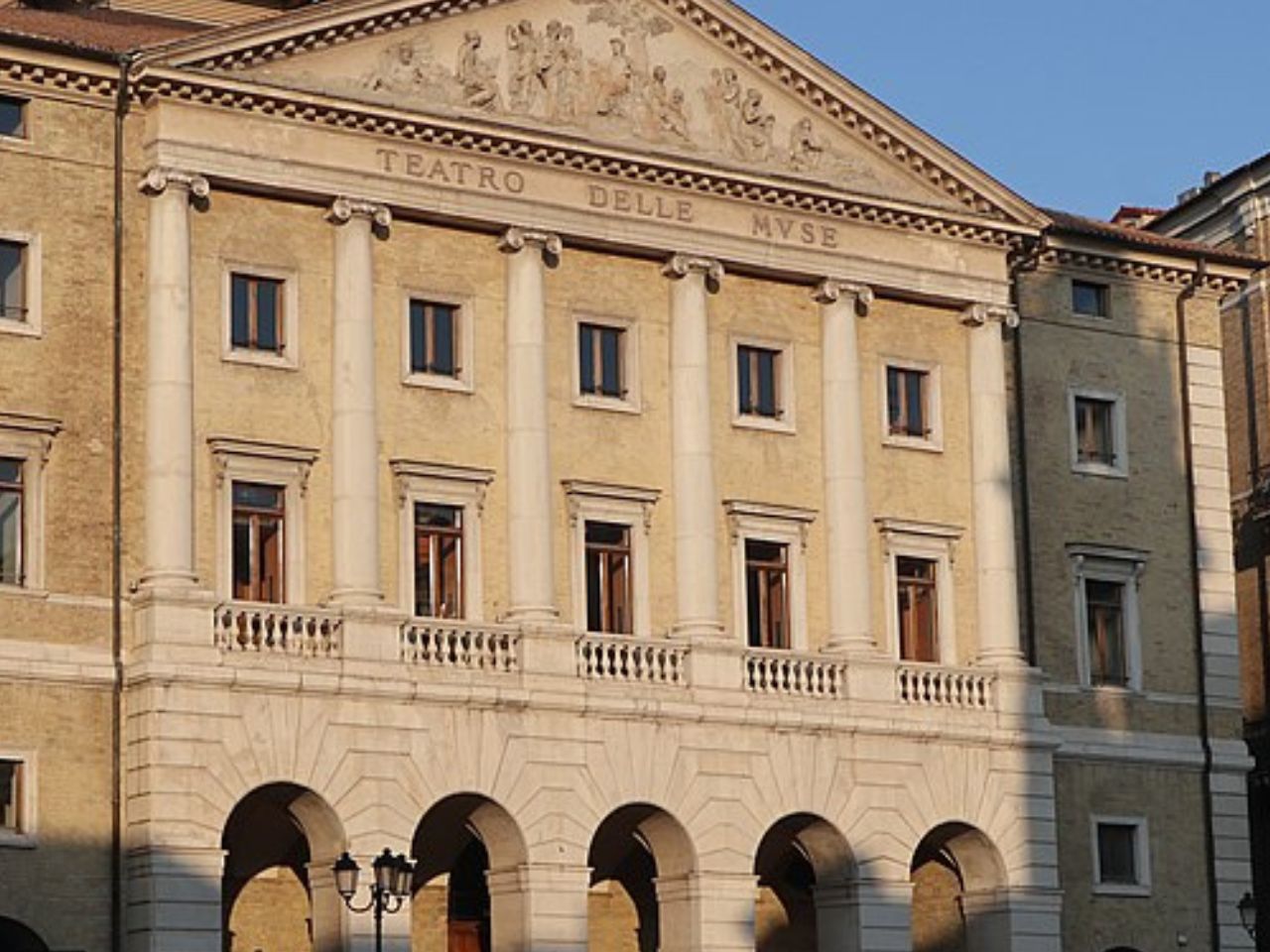 “Trapianto di rene da donatore vivente”, l’incontro al Ridotto delle Muse