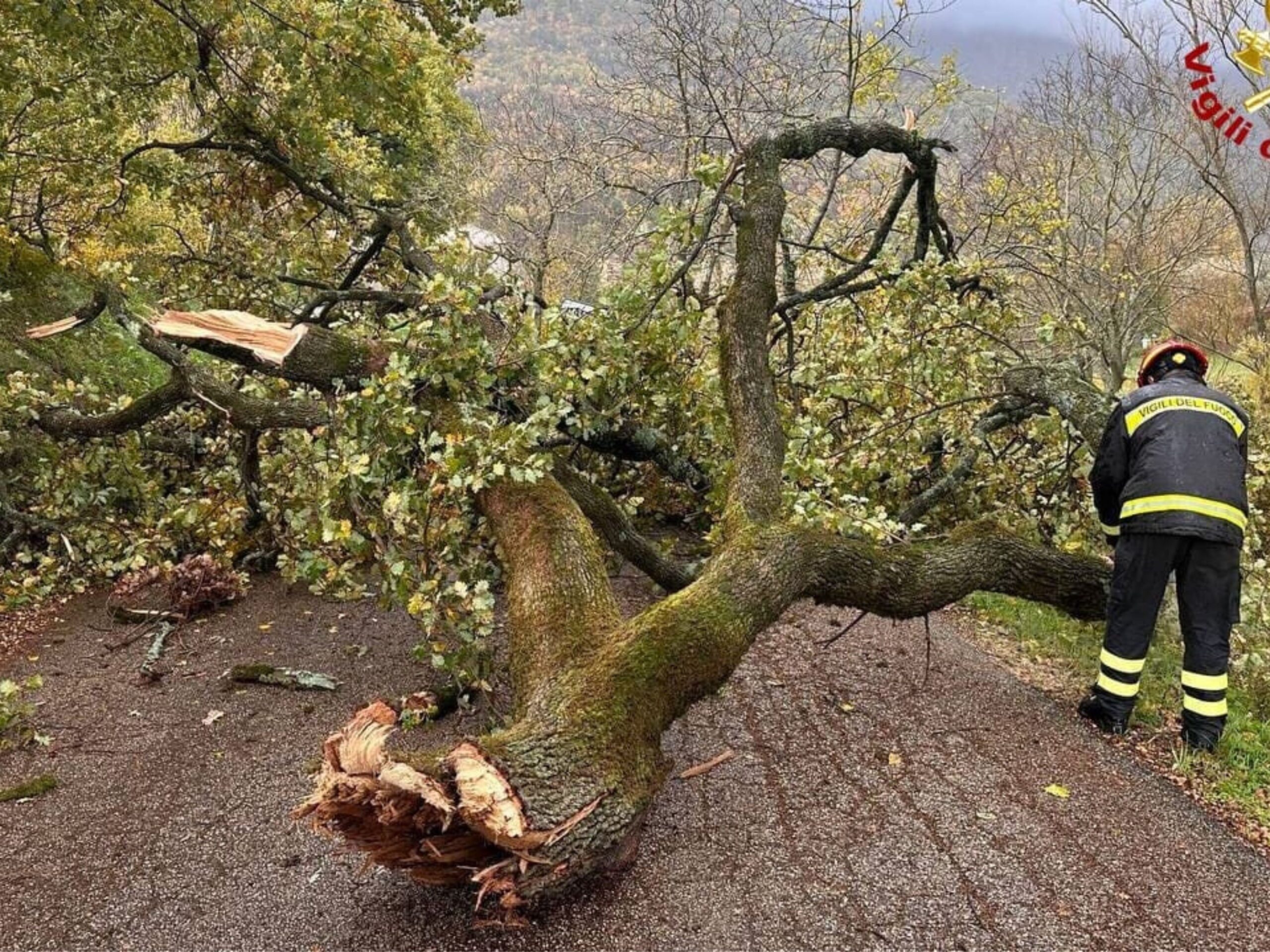 Allerta meteo arancione anche per oggi