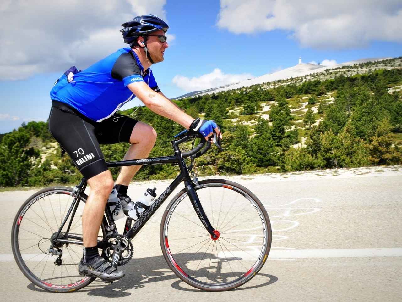 “Le Vie del BIKE” celebra la Panoramica: una copia anche a Jovanotti all’apertura del tour