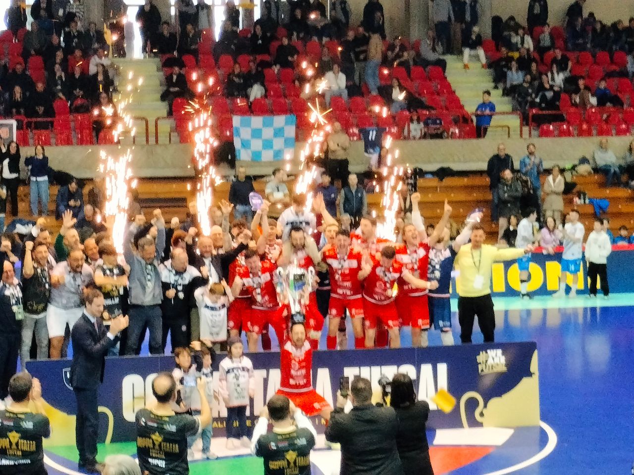 La lunga giornata del pala Triccoli inizia con la finale A2 Elite