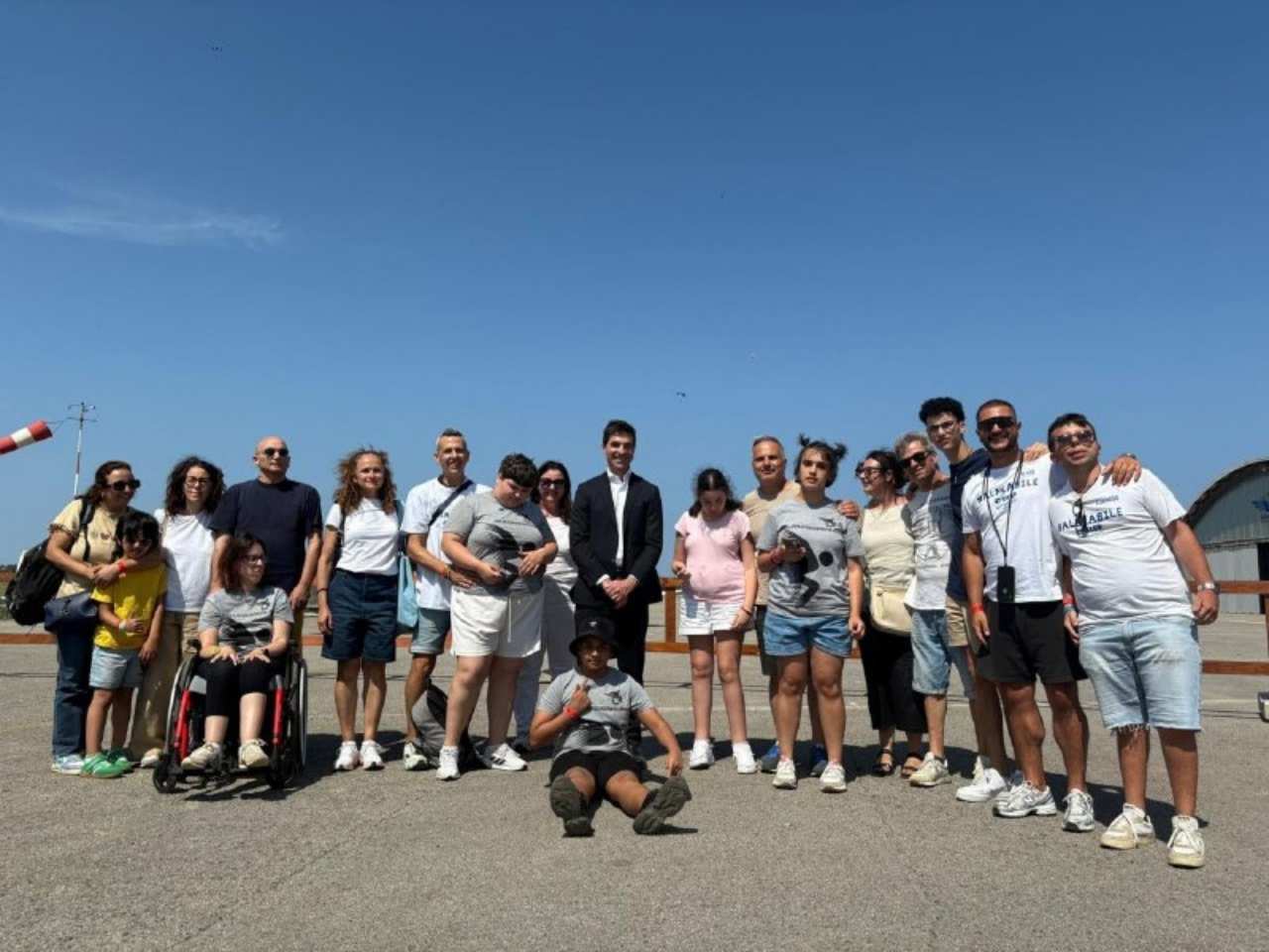 Paradrenalina 2025, nel cielo di Fano volando oltre la disabilità