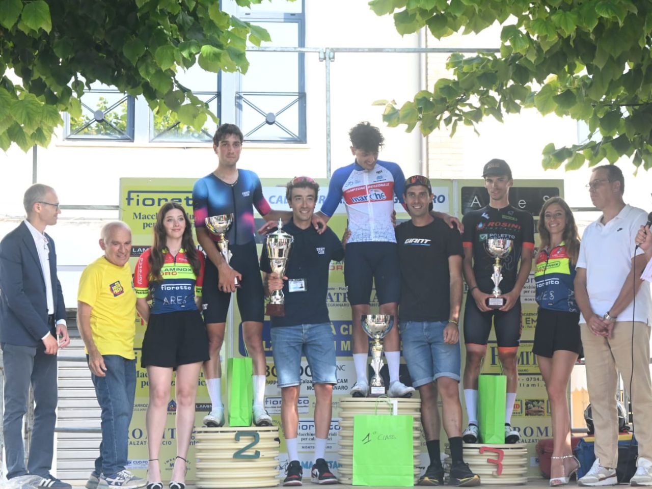 Ciclismo, Lorenzo Ginestra e Mattia Gaffuri vincono al Gran Premio Città di Montegranaro
