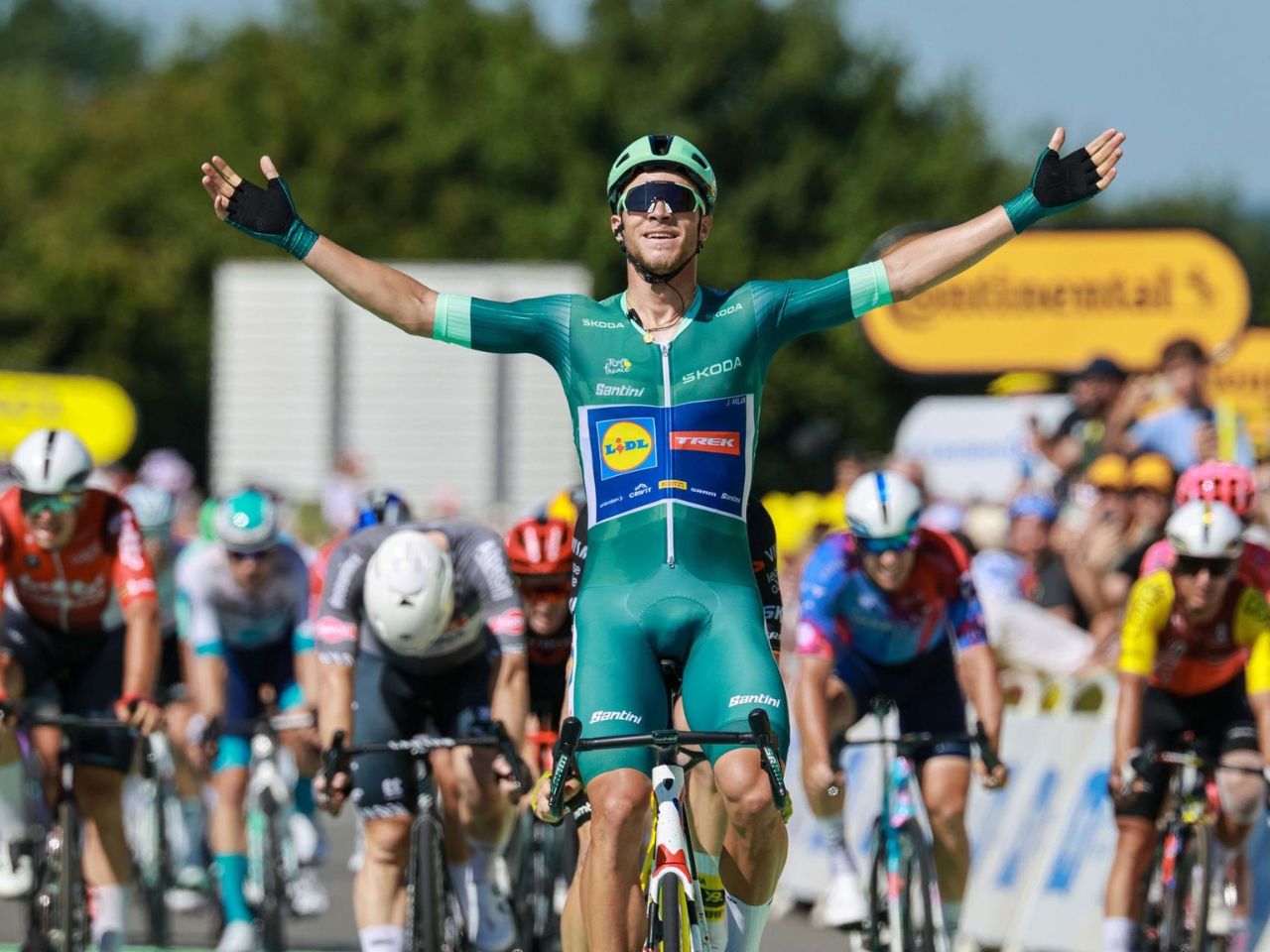 Jonathan Milan nella storia: l’Italia torna a vincere al Tour de France