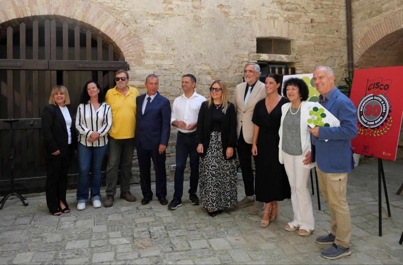 Cupramontana, Sagra dell’Uva: Malgioglio ed Eiffel 65 tra gli ospiti dell’88° edizione