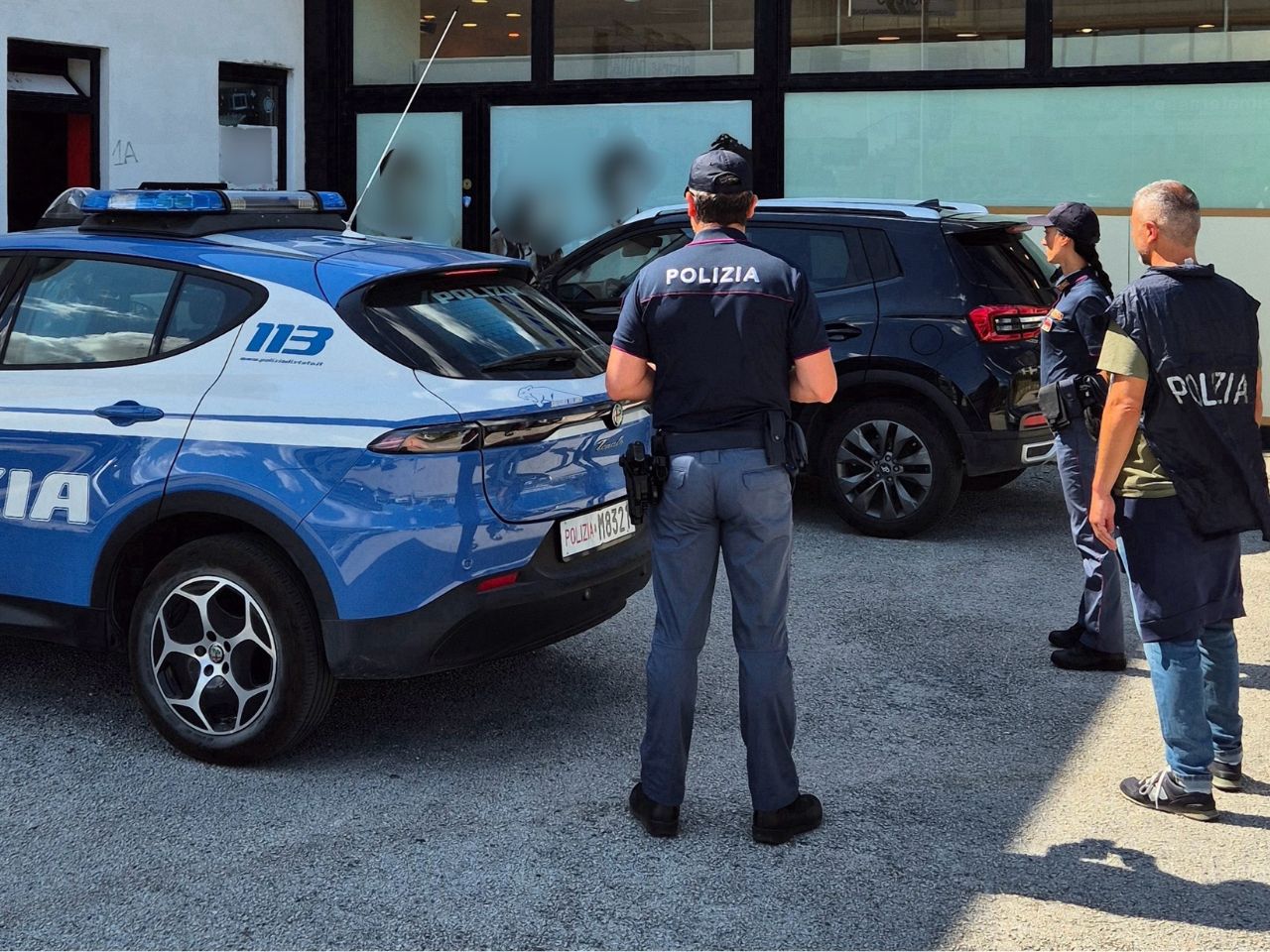 Ancona, maxi operazione contro la criminalità cinese: tre attività nel mirino