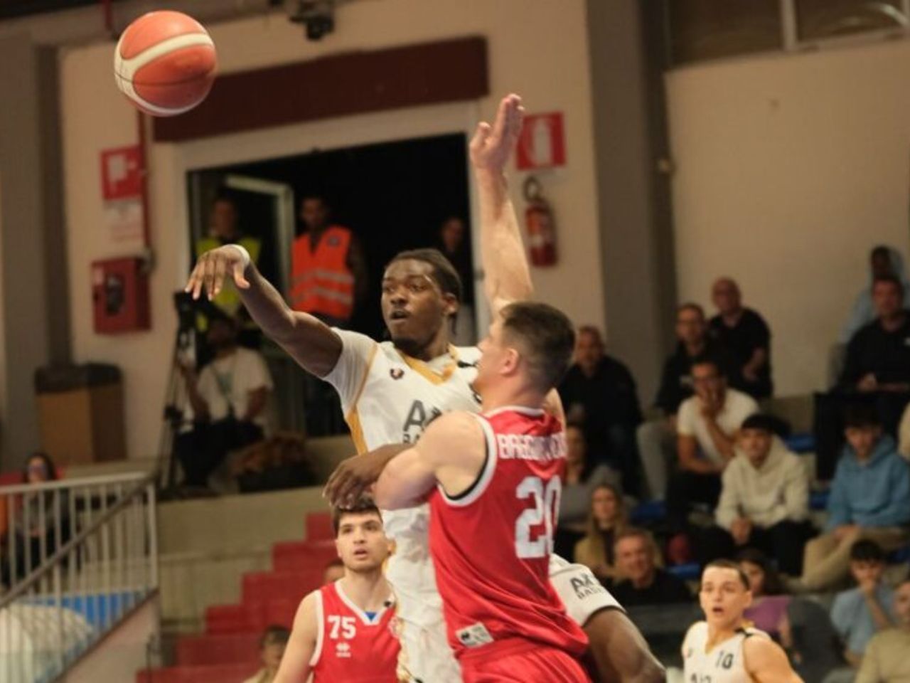 Pallacanestro Jesi a mani piene da Termoli