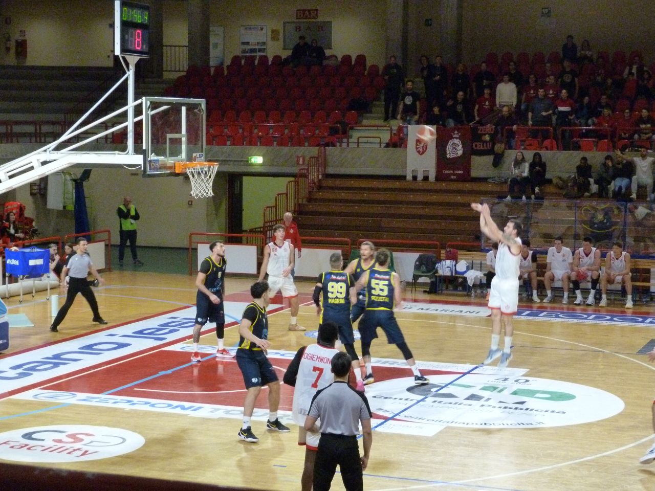 Pallacanestro Jesi, sgambetto alla capolista