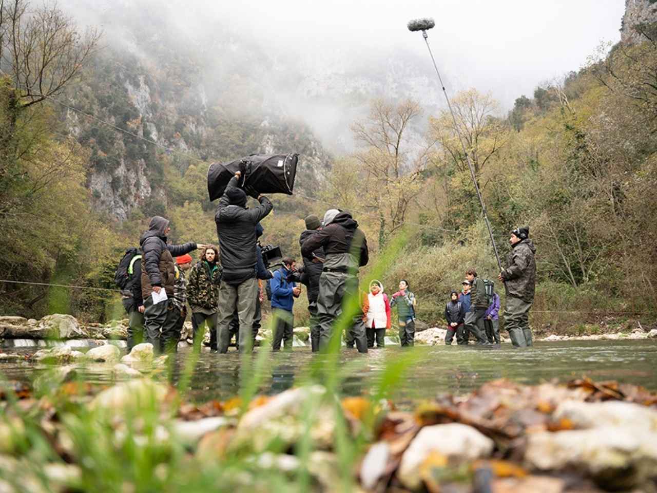 “La regola dell’amico”: le Marche diventano set d’autore con Giampaolo Morelli