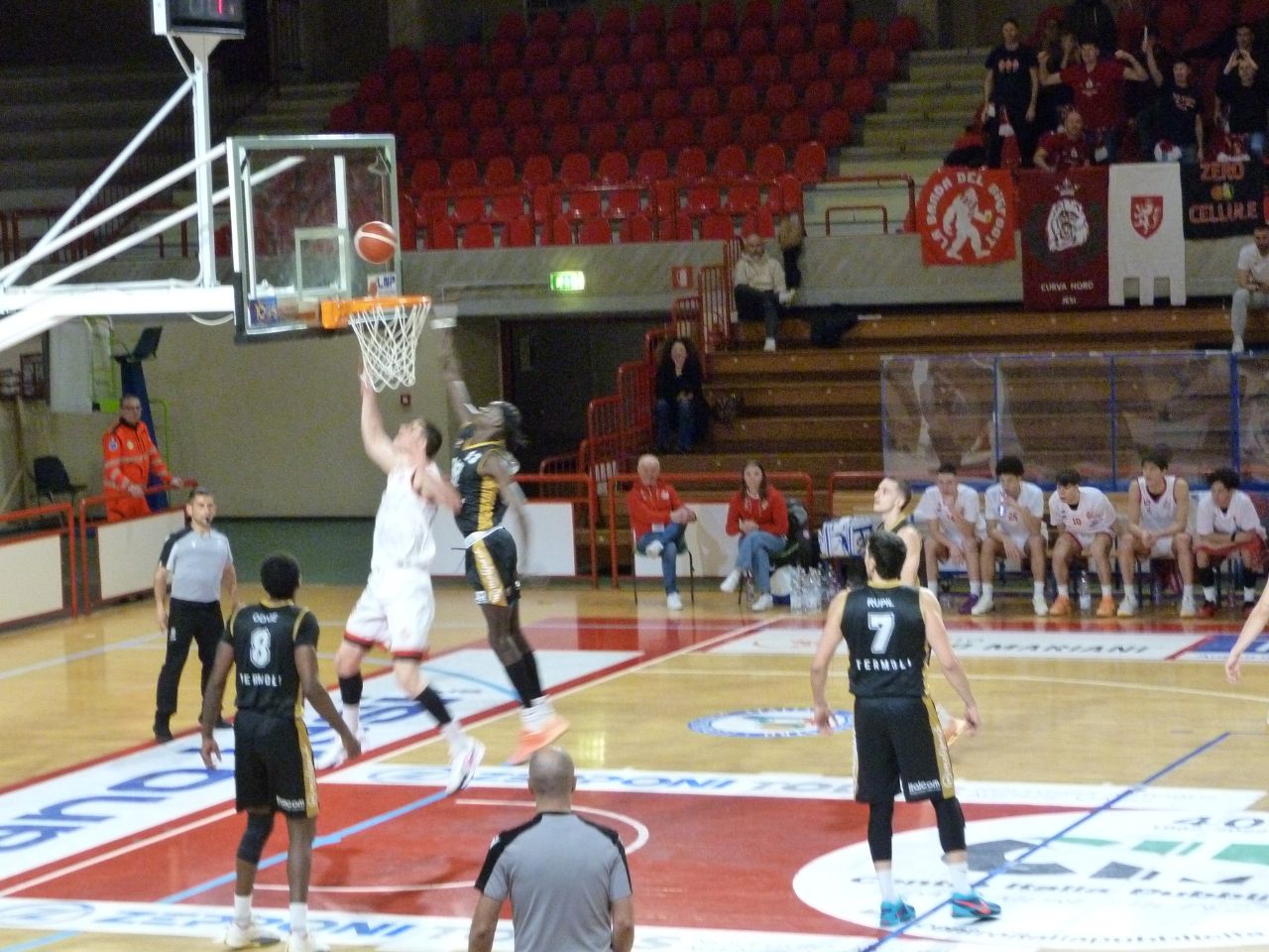 Pallacanestro Jesi, ancora una vittoria, battuto Termoli