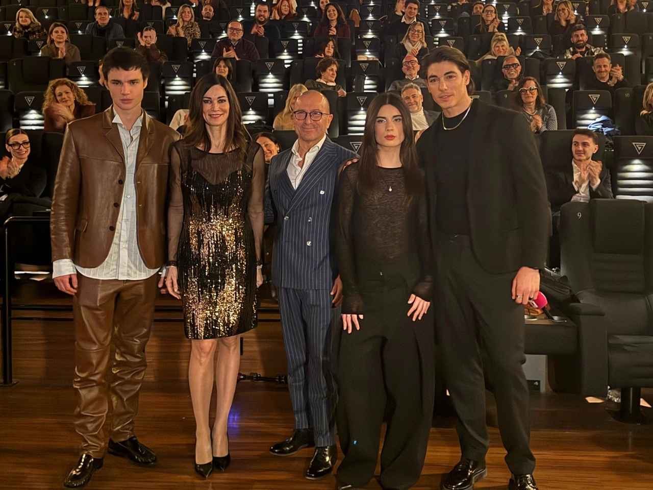 Marche sul red carpet: anteprima nazionale di &ldquo;Tradita&rdquo; con Manuela Arcuri e Fernando Lindez