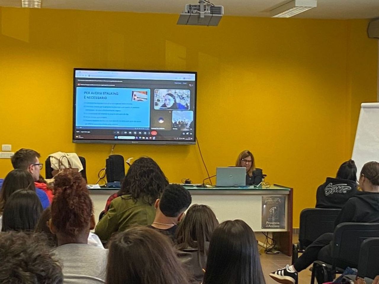 Loreto: il Centro Nazionale Vittime Relazionali racconta alle scuole affettivit&agrave; e legami