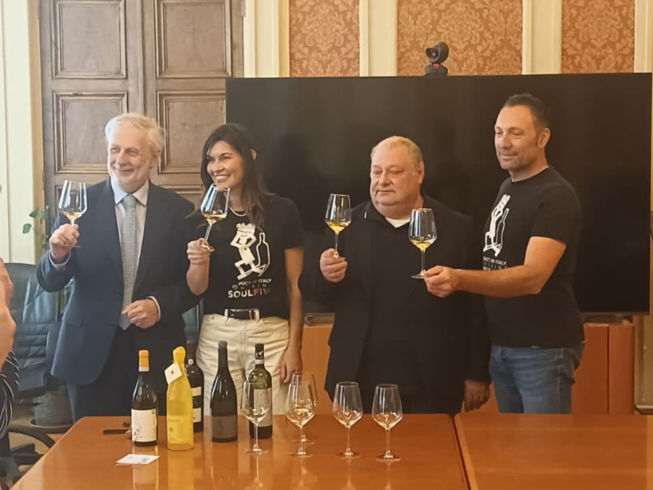 Un viaggio nel calice: torna nelle Marche &ldquo;Il Sabato del Vignaiolo&rdquo; della FIVI
