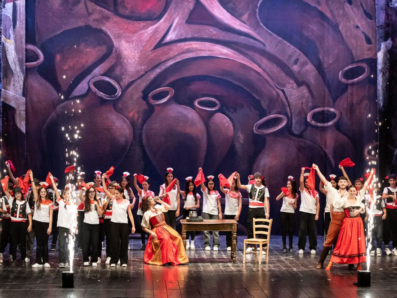 Oltre 800 studenti sul palco del Pergolesi di Jesi: il successo di Opera Lab Edu con la Carmen di Bizet