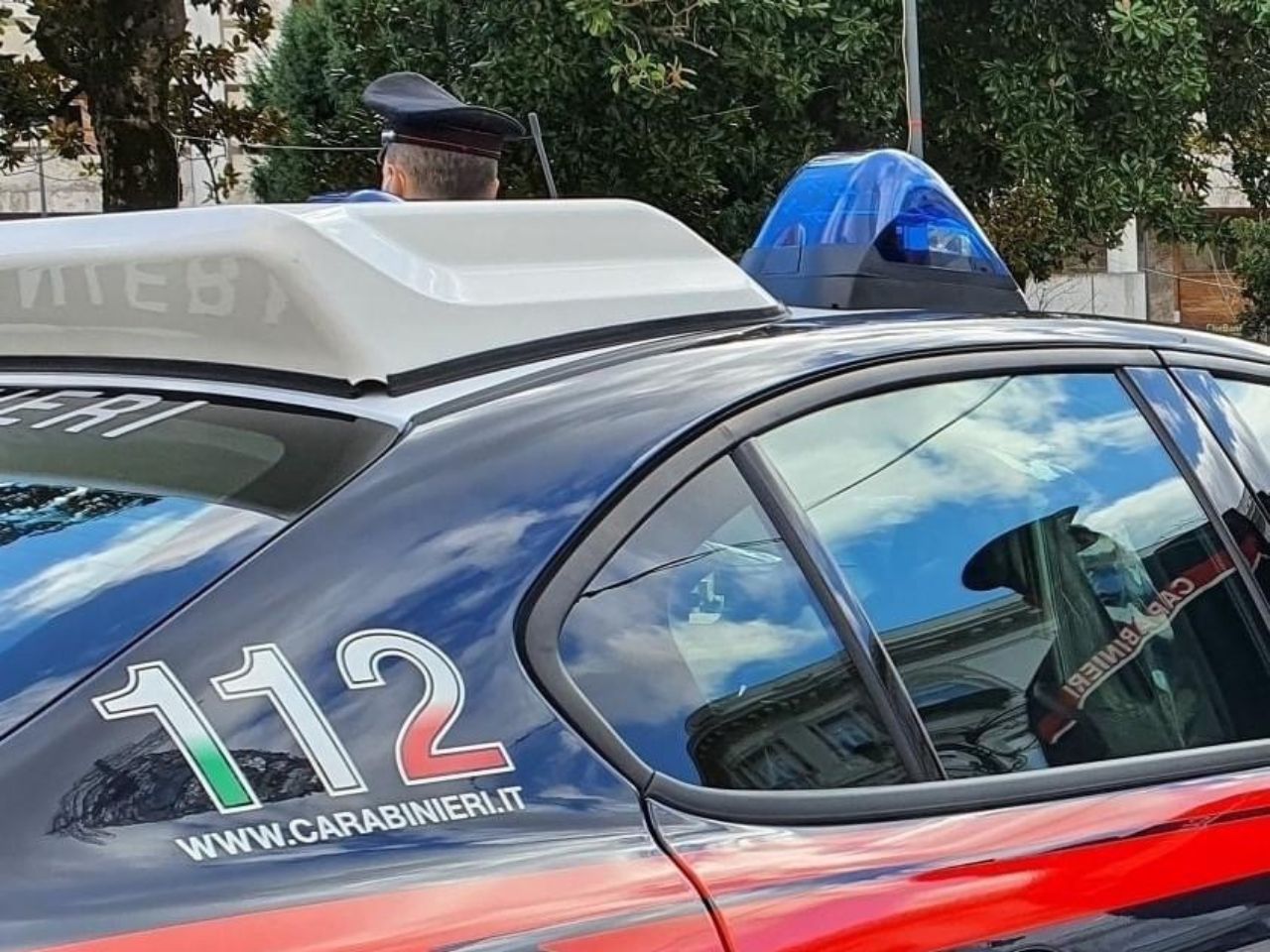 Borseggiatori scatenati nel ponte del 2 giugno, 6 arresti. Paura a Monti per una donna incinta