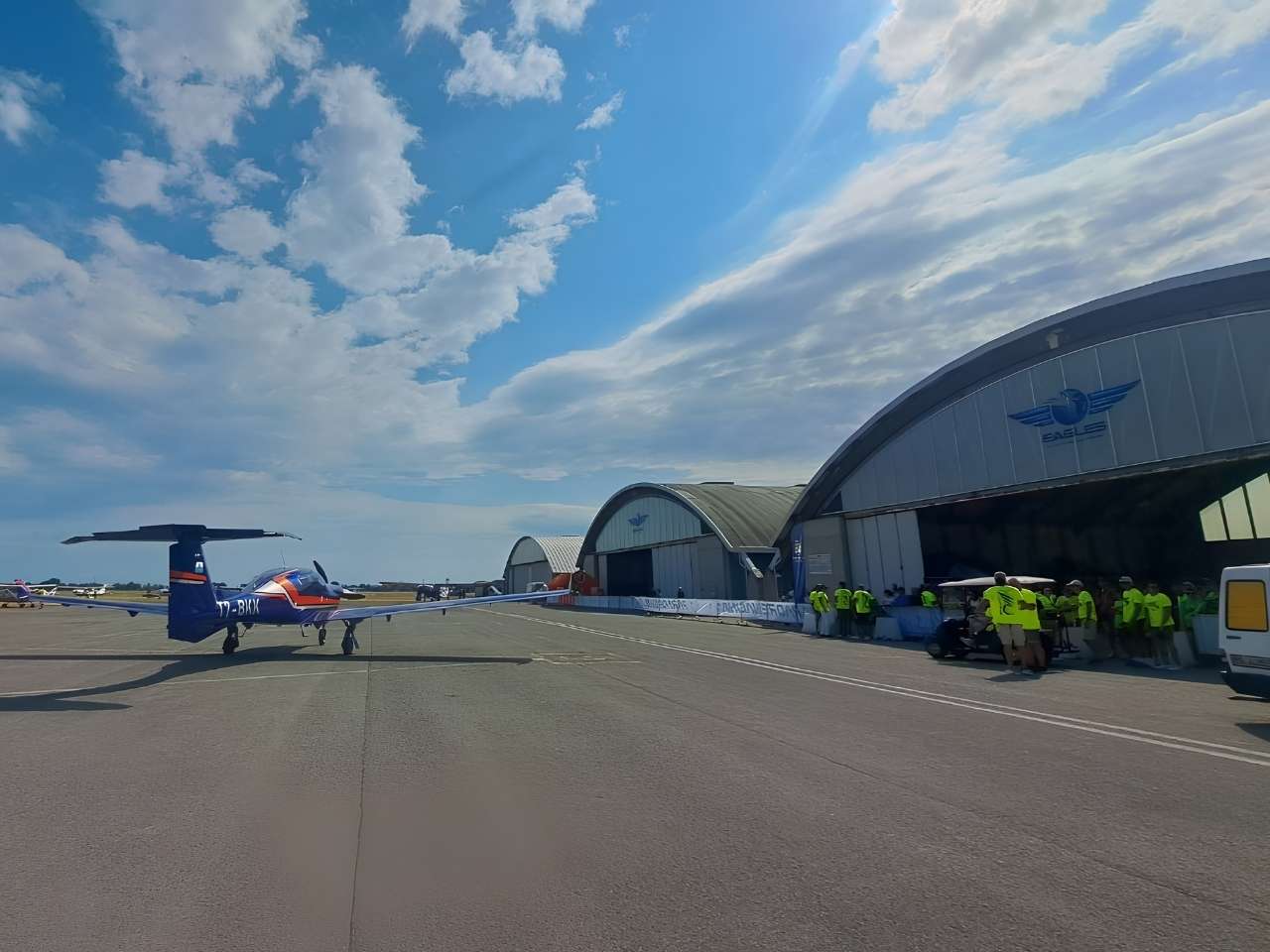 Paradrenalina 2026, a Fano pi&ugrave; di 200 ragazzi in volo tra aerei, drifting e fuoristrada