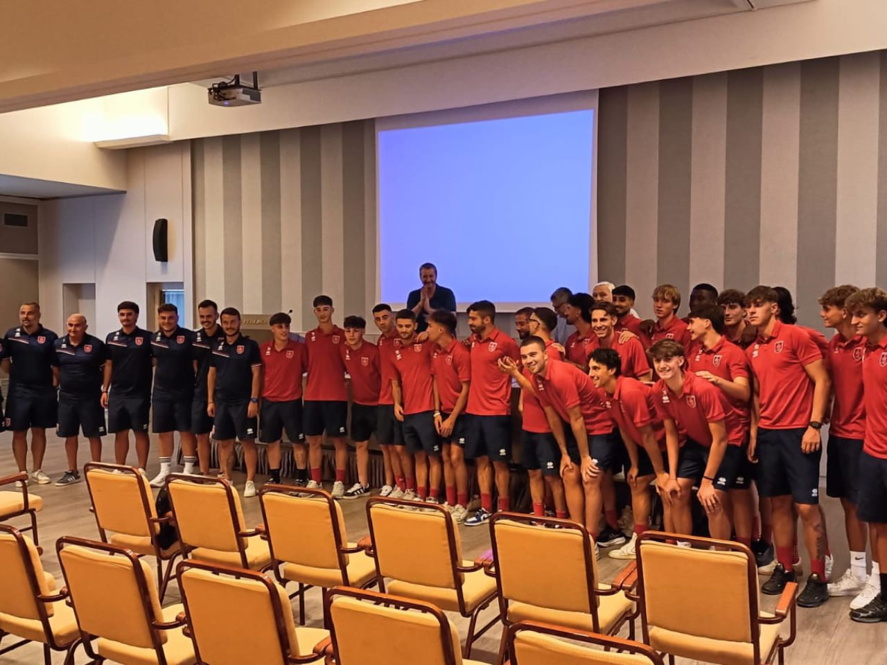 Jesina, taglio del nastro per il campionato 26.27