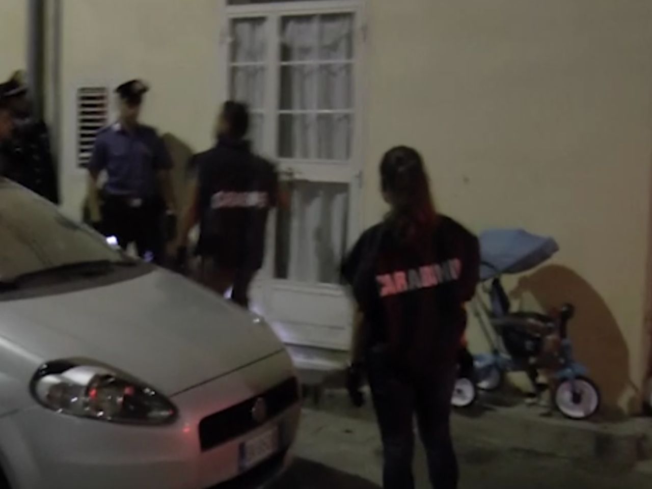 Prostituzione e violenza su minore: 8 indagati nell’operazione Medusa, sequestrato un hotel a Crotone
