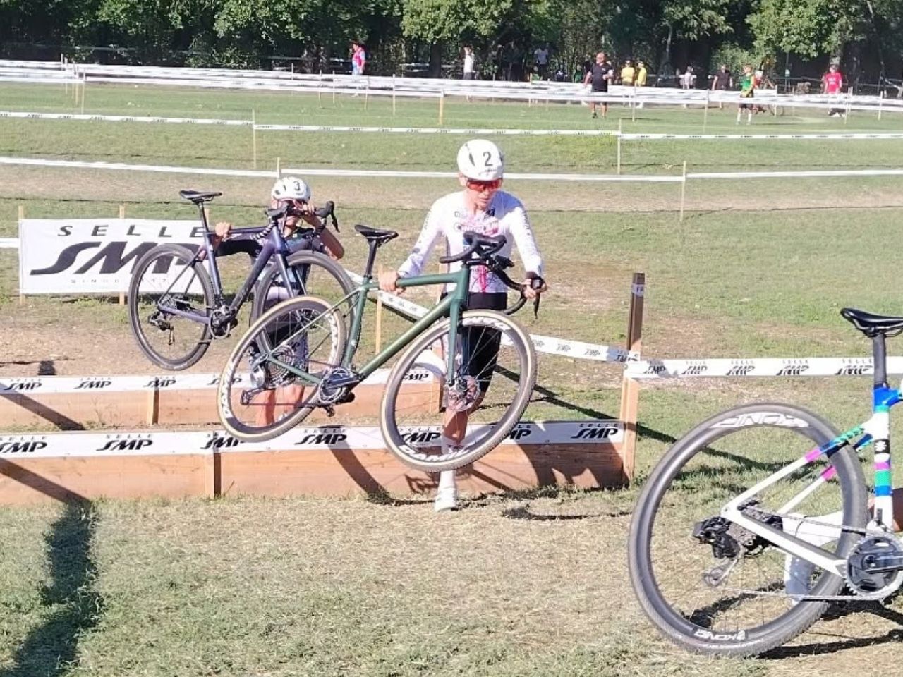 Ciclocross, Pazzaglini subito sul podio al Giro delle Regioni: è terzo a Corridonia