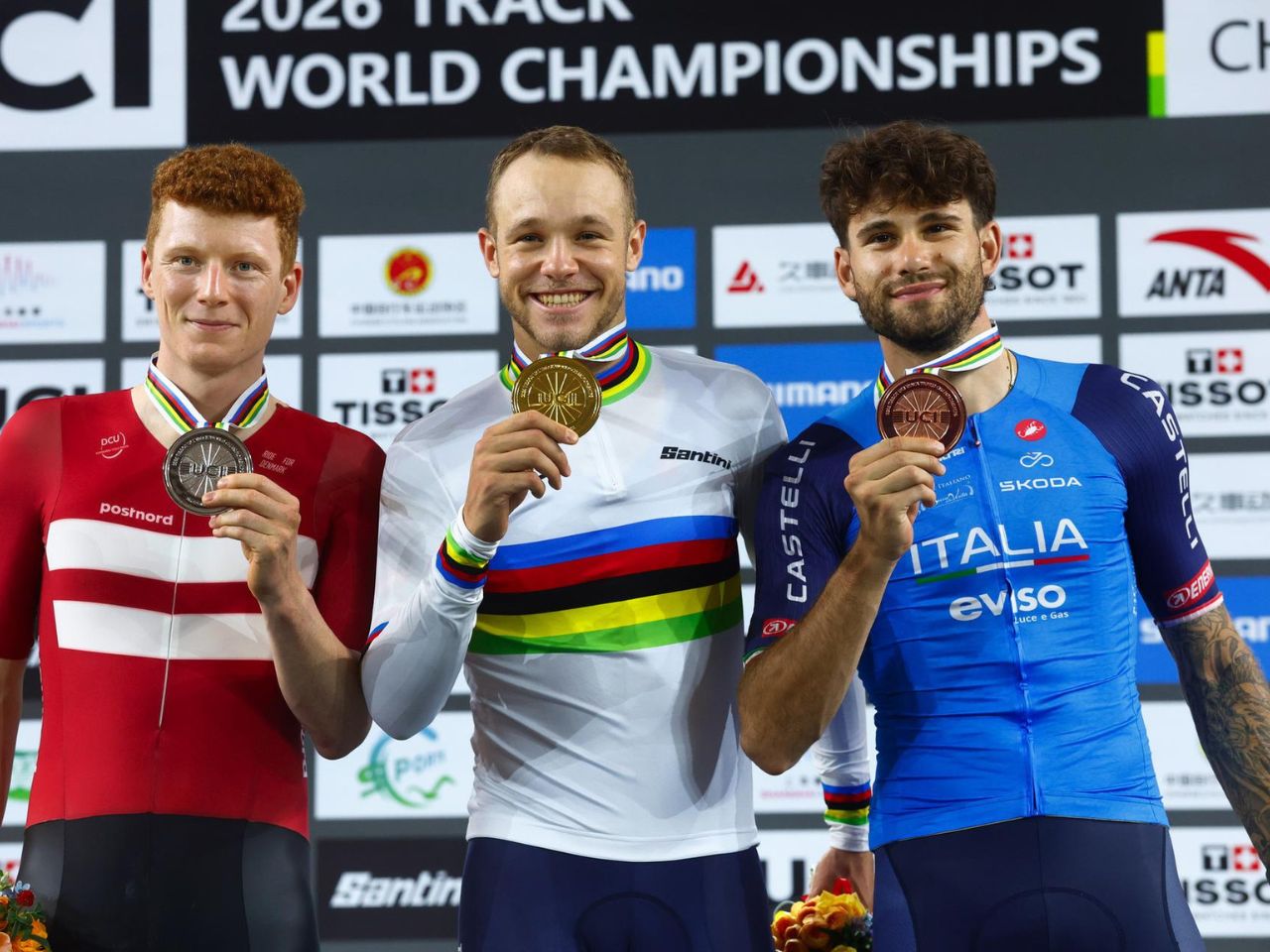 Shanghai, Jonathan Milan è campione del mondo: oro e record mondiale nell’inseguimento individuale